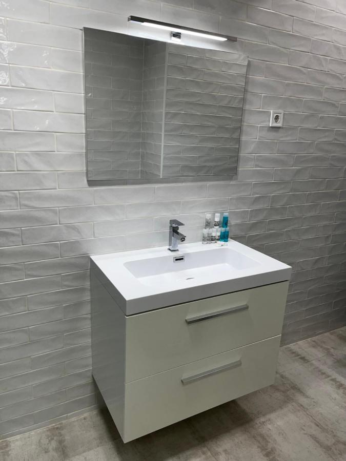 Exyca Tetuan Apartment มาดริด ภายนอก รูปภาพ